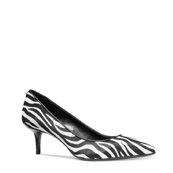 New! MICHAEL KORS Calf-hair Zebra Print Kitten Heel Flex Pumps Black White - Picture 2 of 3